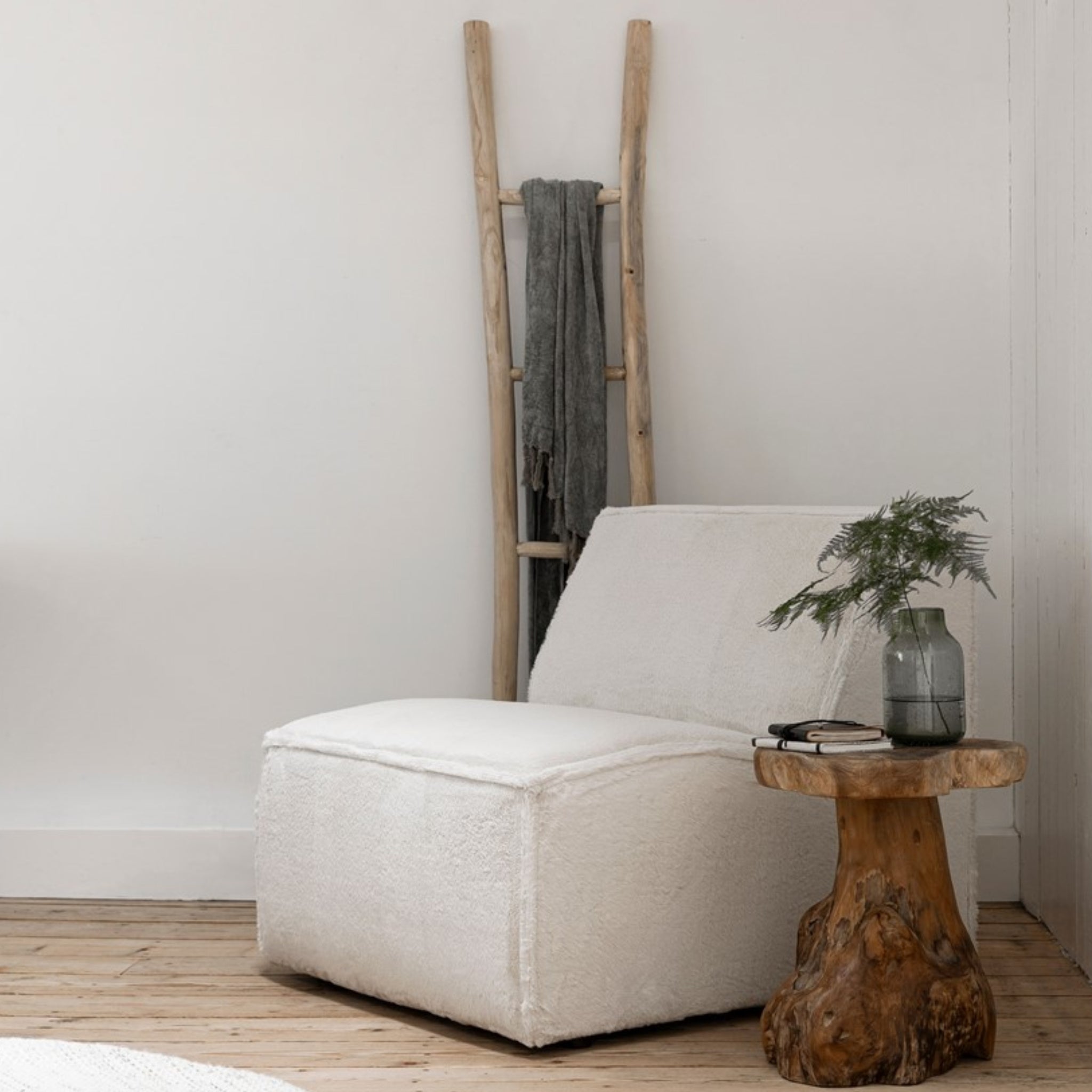 Escalera Muso | Teca Natural | 182x38cm