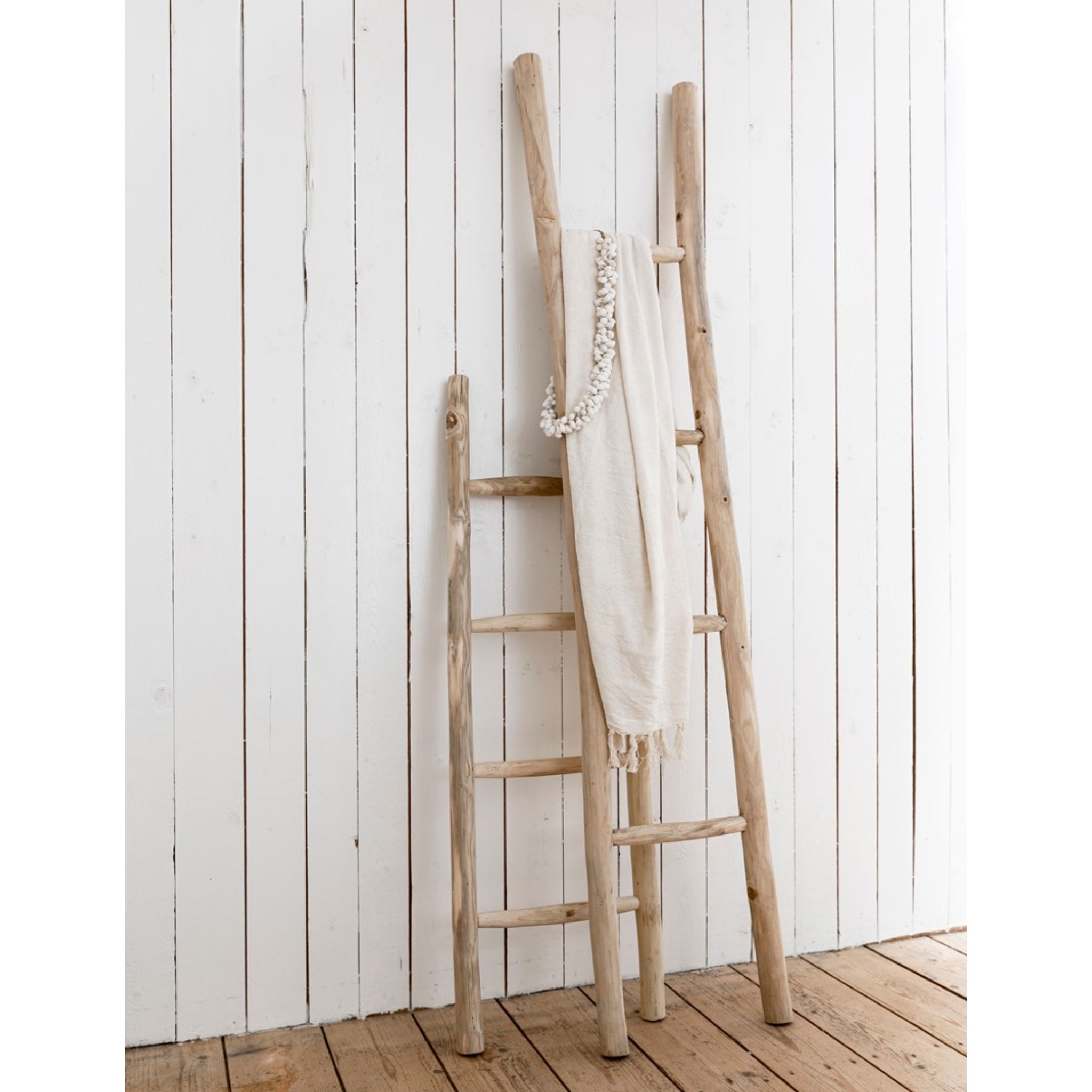 Escalera Muso | Teca Natural | 182x38cm