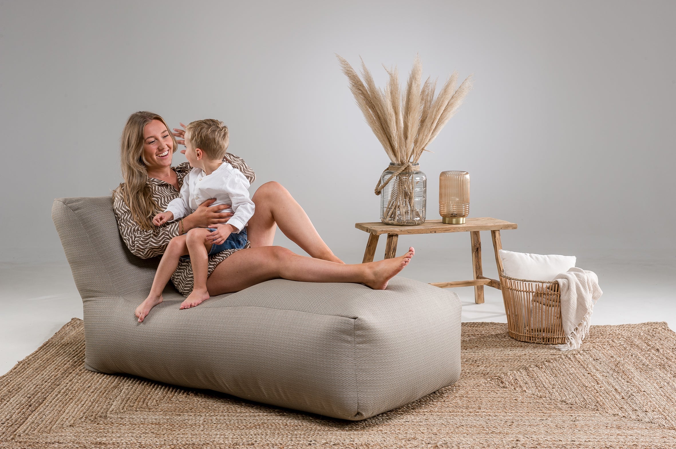 Laui Lounge™ - Sillón largo boho color topo