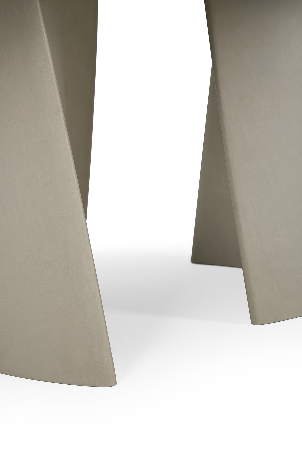 Ethnicraft | Mesa de comedor de exterior Canyon | 230 x 115 cm 